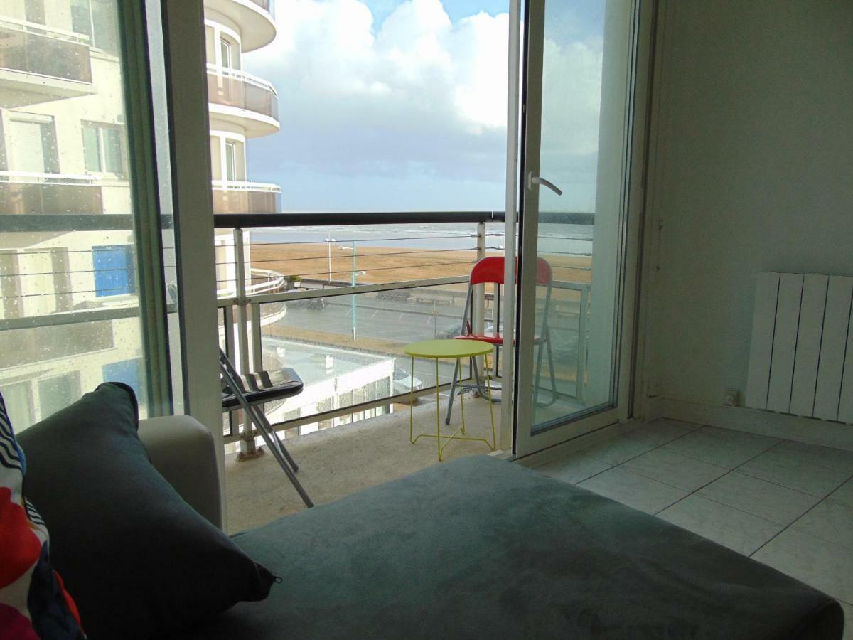 Appartement Vue Sur Mer Сен-Жан-де-Мон Екстериор снимка