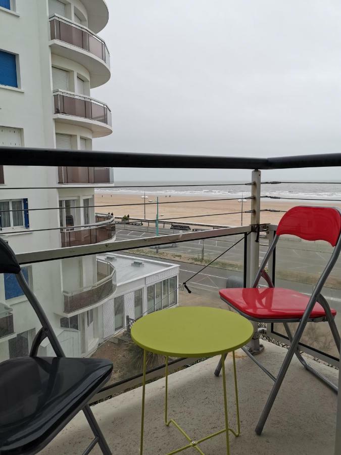 Appartement Vue Sur Mer Сен-Жан-де-Мон Екстериор снимка